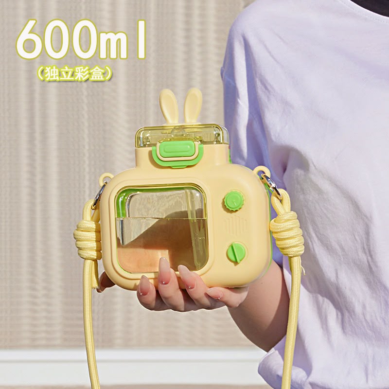 600ml Cute Camera-Shaped Water Bottle with Bunny Ears & Adjustable Shoulder Strap – Portable Leak-Proof Sippy Cup for Kids & Adults